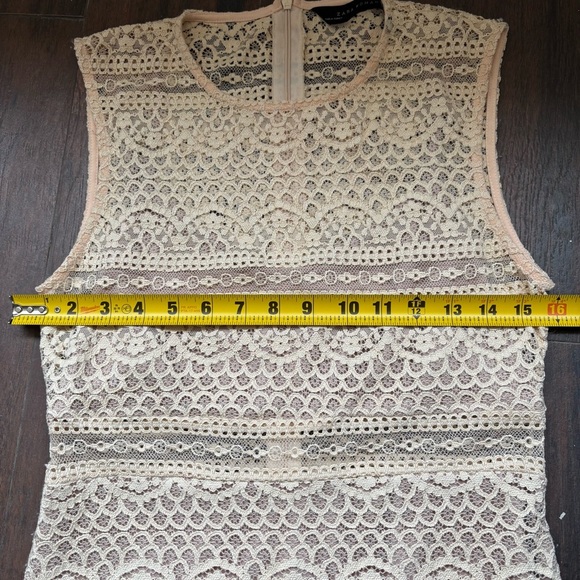 Zara Women's Cream Lace Shift Midi Dress Size Medium - Picture 3 of 5